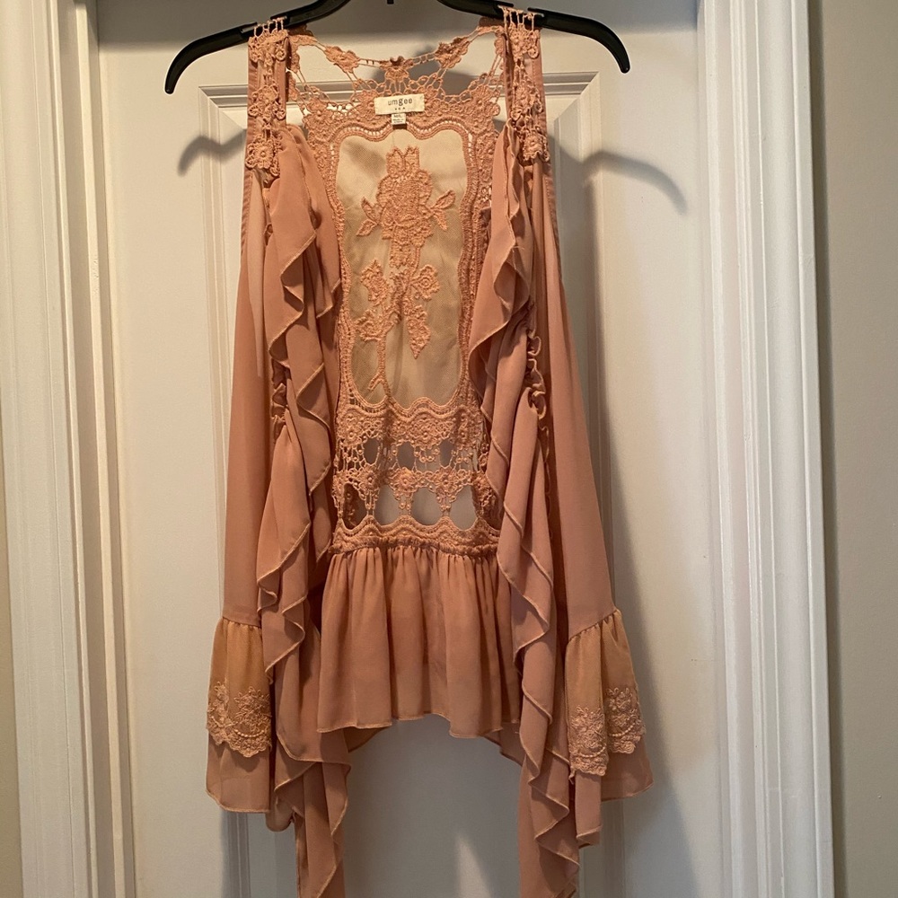 UMGEE lace/chiffon vest